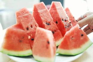 中学事件吃瓜,揭秘中学事件背后的真相与争议