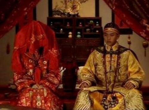 穿越皇帝后宫吃瓜,穿越女子的宫廷吃瓜记