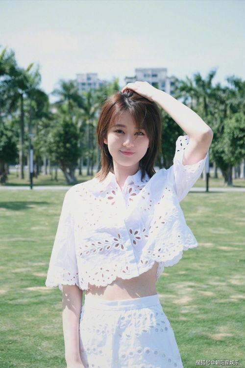 越女吃瓜,揭秘网络热点的背后故事